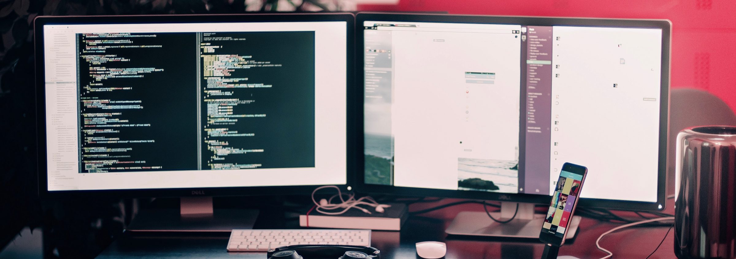 Programming Monitor Moodshot Unsplash